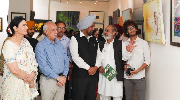 Apeejay Education, Jalandhar in collaboration with Virsa Vihar, Jalandhar organised 2nd Annual State Art Exhibition